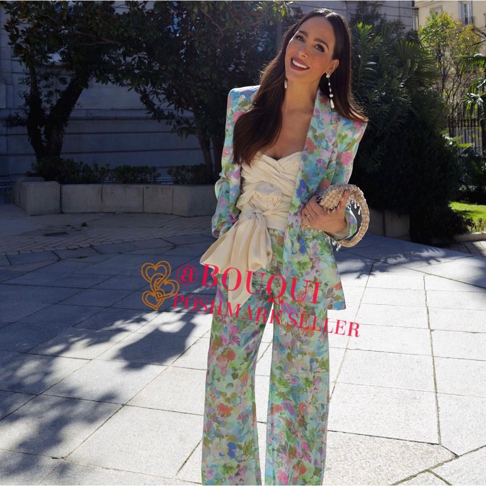 BLOGGERS FAV ZARA HIGH WAISTED FLORAL PRINT PANTS